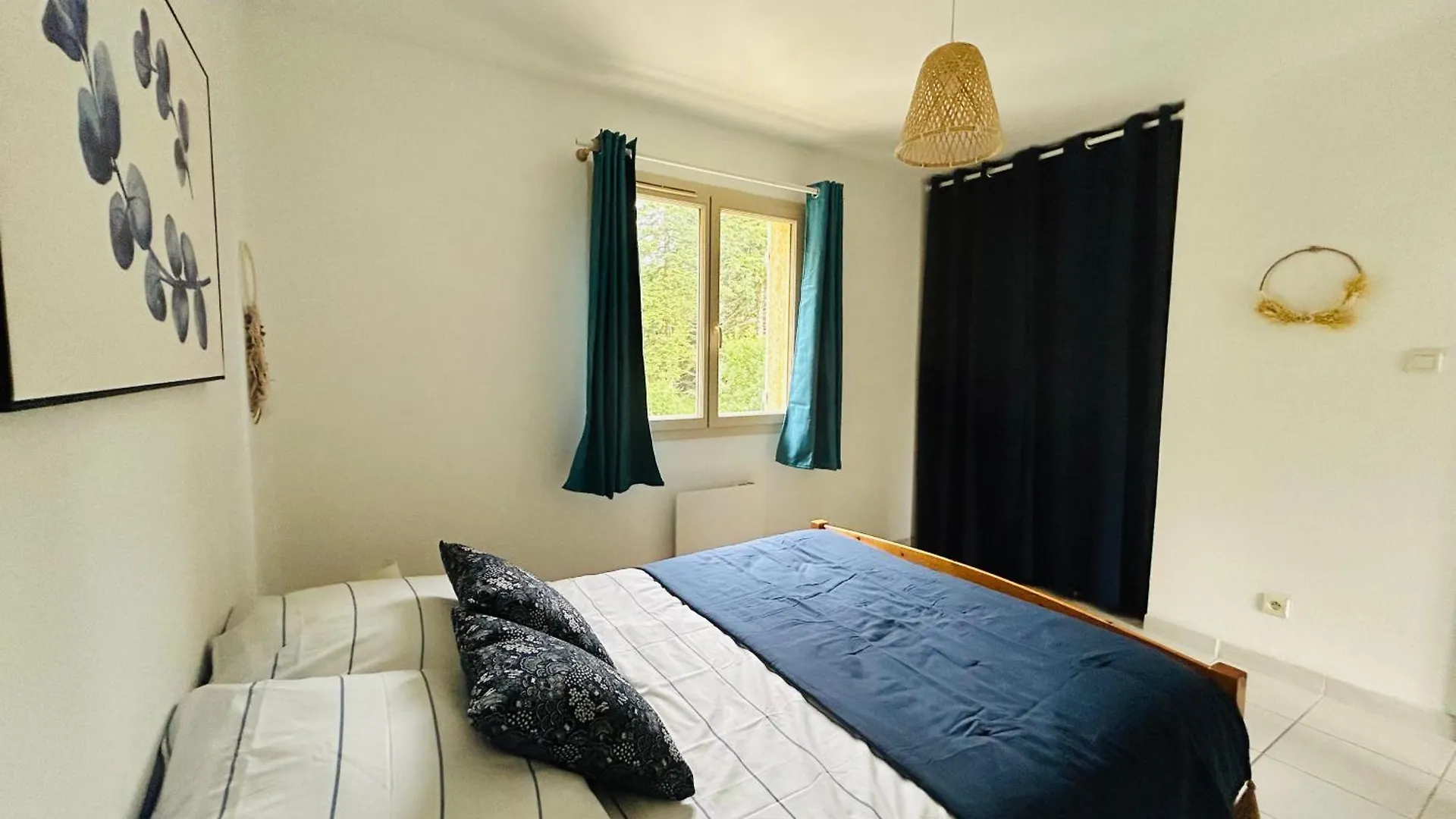 Holiday home Maison Les Cammazes France
